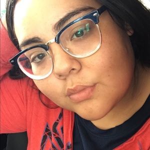 Meet your Posher, Ana